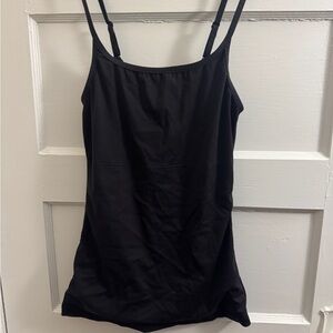 ⭐️Black Fitted Sleeveless Camisole